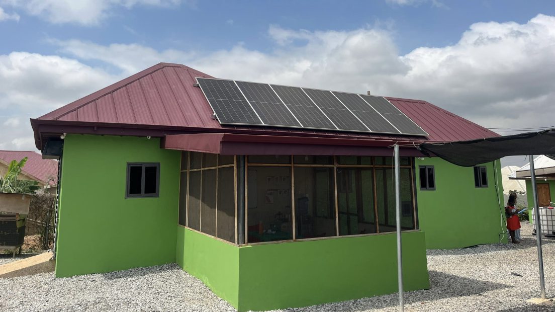 Chale 6 panels